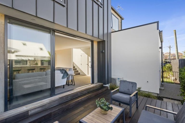 Photo of property in 261c Edgeware Road, Edgeware, Christchurch, 8013