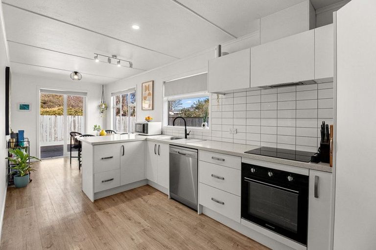 Photo of property in 7a Hinau Street, Inglewood, 4330