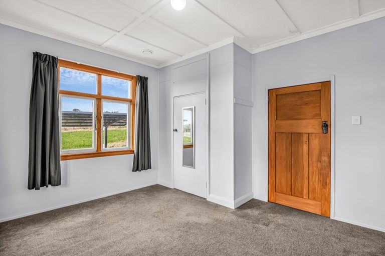 Photo of property in 16 Mount Biggs Road, Halcombe, Feilding, 4779