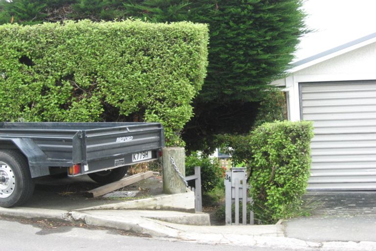 Photo of property in 34 Moncks Spur Road, Redcliffs, Christchurch, 8081