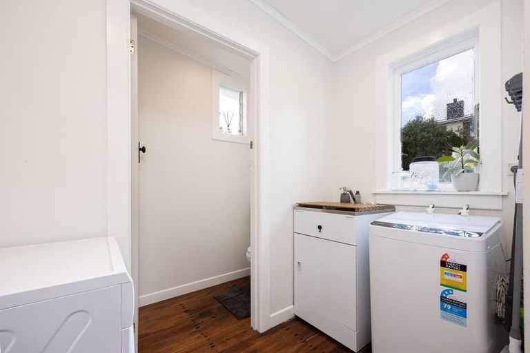 Photo of property in 71 Rodney Street, Wellsford, 0900