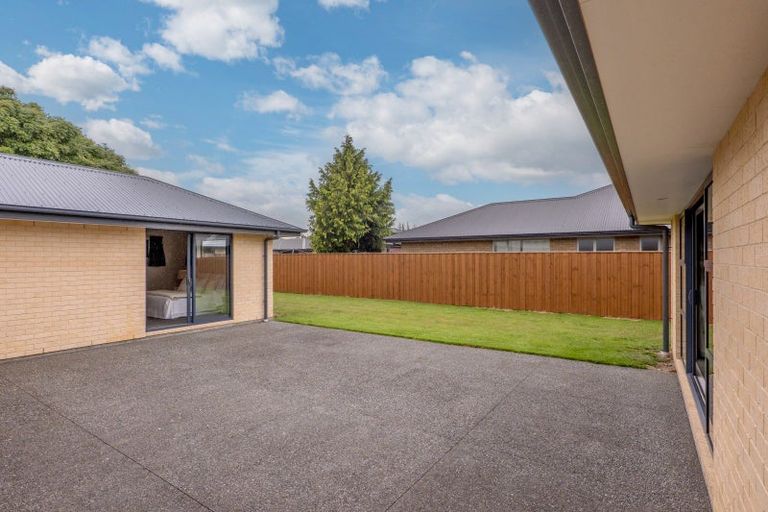 Photo of property in 9 Cressy Place, Darfield, 7510