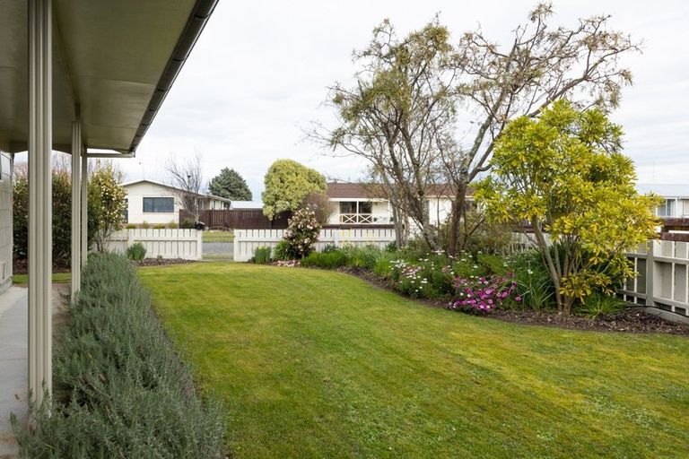 Photo of property in 14 Ferndale Place, Feilding, 4702