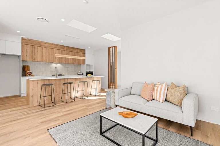 Photo of property in 16 Elsie Lange Way, Casebrook, Christchurch, 8051
