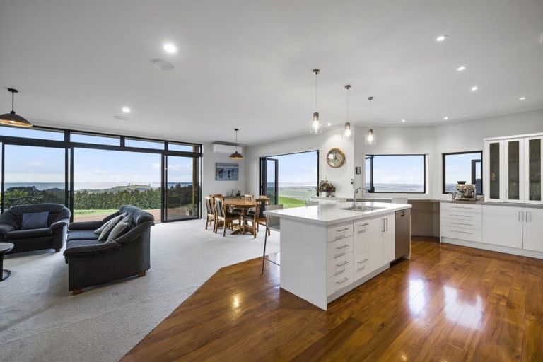 Photo of property in 11 Chestnut Lane, Papamoa, Te Puke, 3187