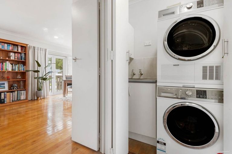 Photo of property in 112 Princes Street, Pukekohe, 2120