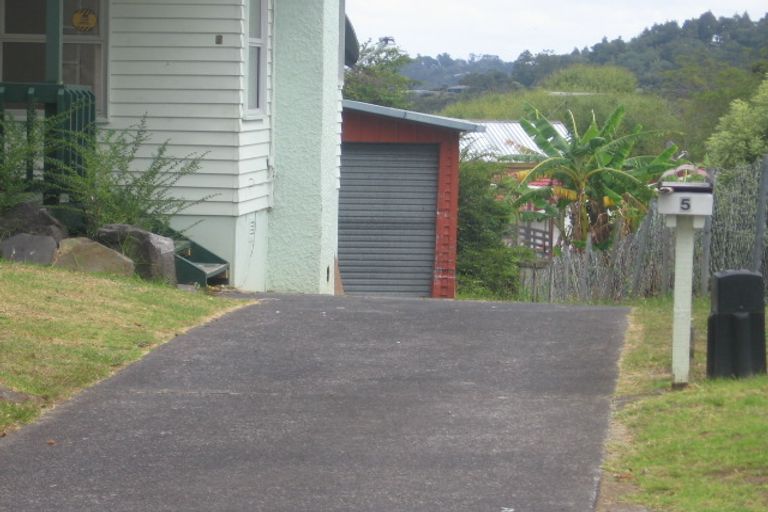 Photo of property in 53a7a Powrie Street, Glenfield, Auckland, 0629
