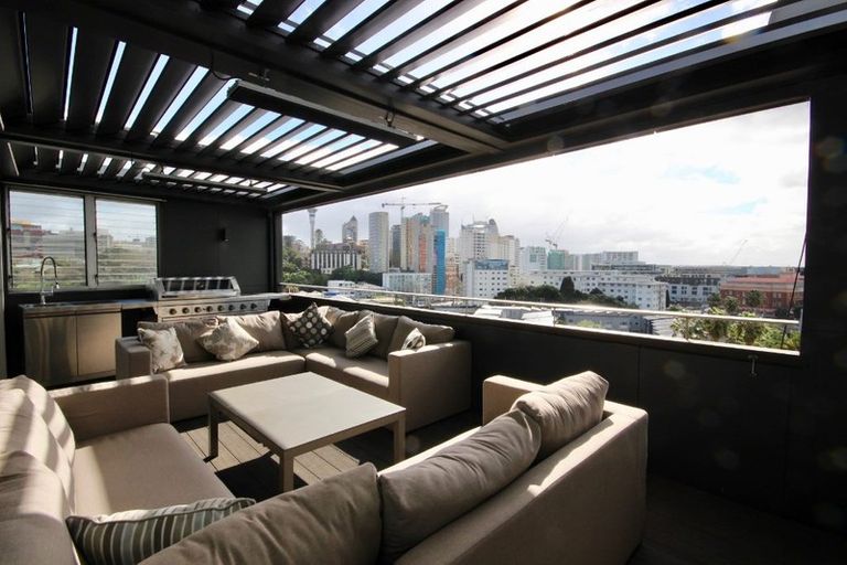 Photo of property in 2 Augustus Terrace, Parnell, Auckland, 1052