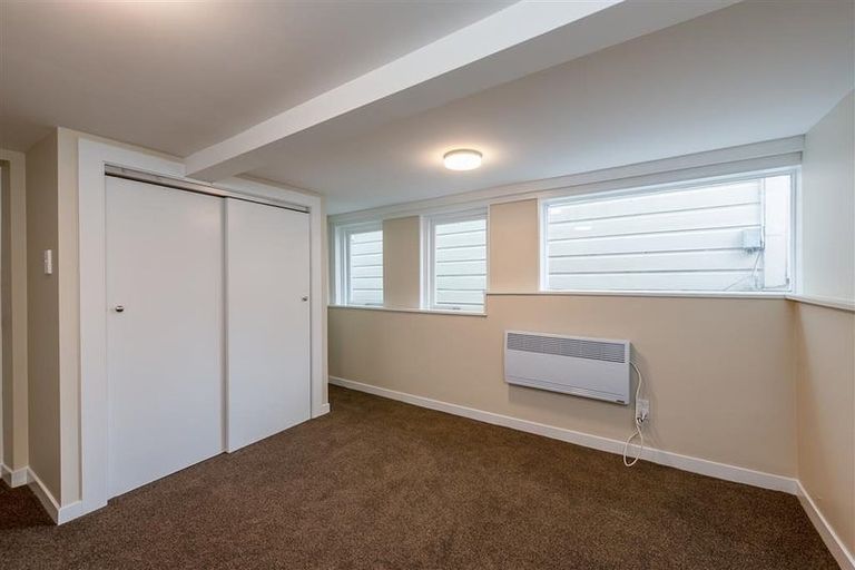 Photo of property in 16 Picton Avenue, Newtown, Wellington, 6021