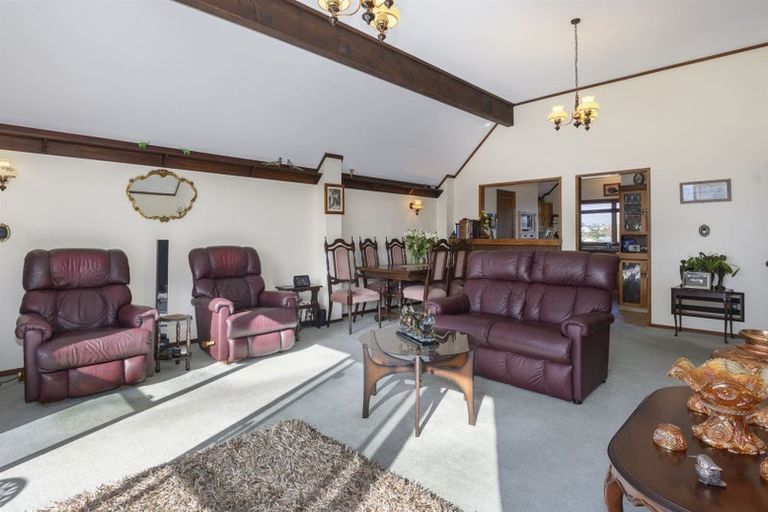 Photo of property in 165a Ngatai Road, Otumoetai, Tauranga, 3110