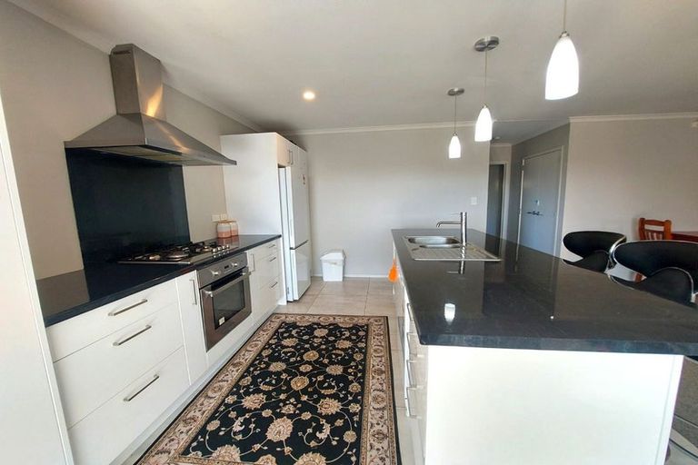 Photo of property in 24 Fairfax Crescent, Pyes Pa, Tauranga, 3112