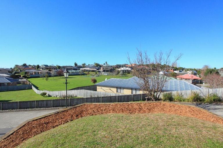 Photo of property in 59 Twickenham Place, Nawton, Hamilton, 3200