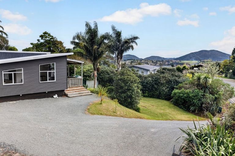 Photo of property in 16 Settlement Road, Kaiwaka, 0573