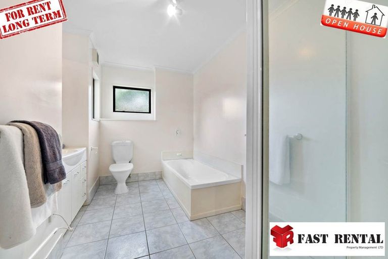 Photo of property in 7 Mcfetridge Place, Hillcrest, Auckland, 0627