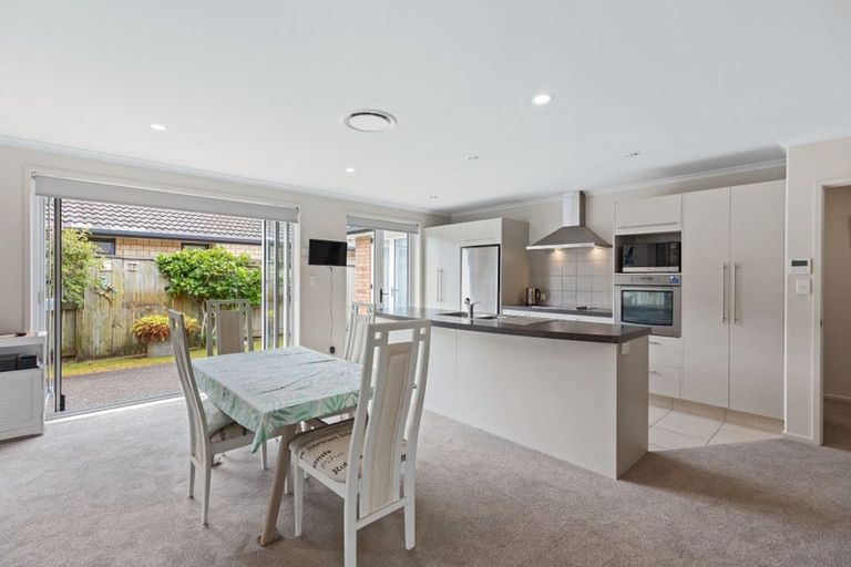 Photo of property in 65 Carrington Drive, Papamoa Beach, Papamoa, 3118