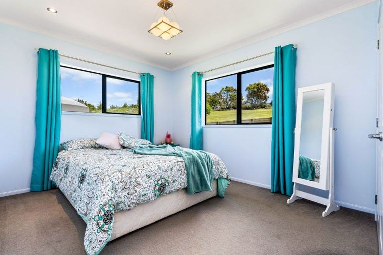 Photo of property in 395 Apotu Road, Kauri, Kamo, 0185