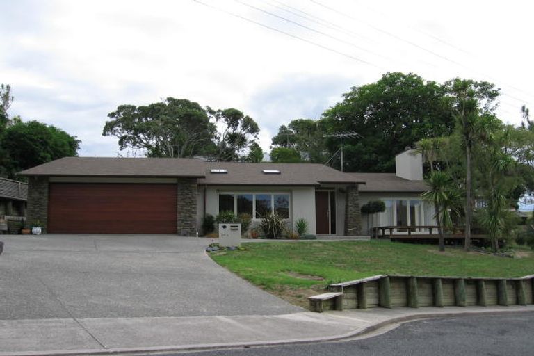 Photo of property in 28a Long Bay Drive, Torbay, Auckland, 0630