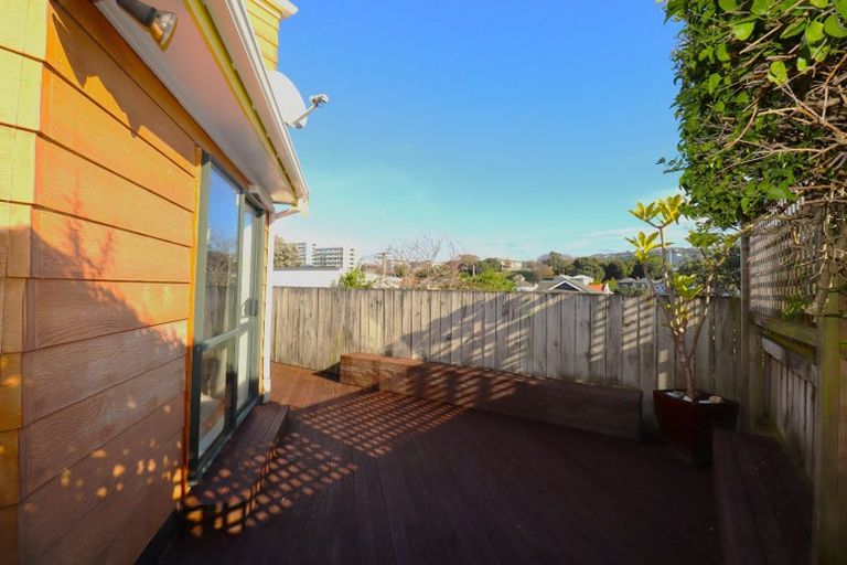 Photo of property in 8 Princess Street, Newtown, Wellington, 6021