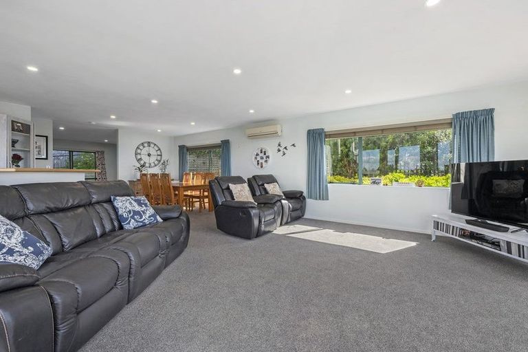 Photo of property in 5 Castaway Place, Gulf Harbour, Whangaparaoa, 0930