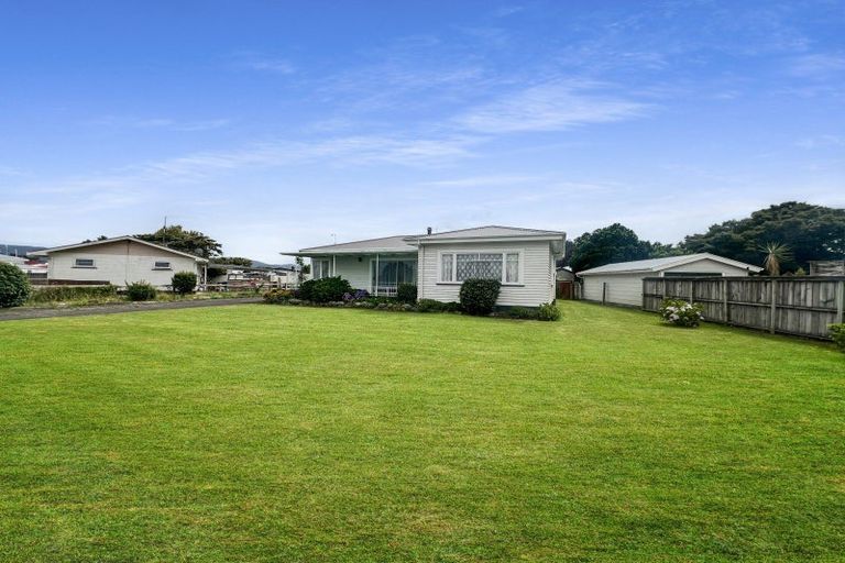 Photo of property in 37 Christian Street, Dannevirke, 4930