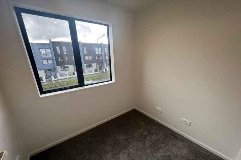 Photo of property in 1 Rana Road, Flat Bush, Auckland, 2019