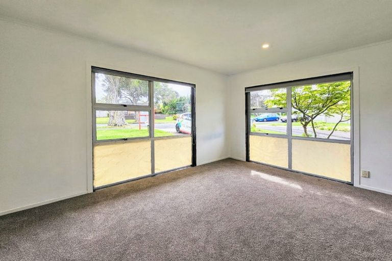 Photo of property in 198 Clovelly Road, Bucklands Beach, Auckland, 2012