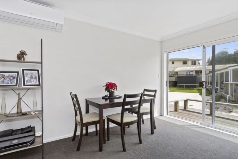 Photo of property in 1321c Papamoa Beach Road, Papamoa Beach, Papamoa, 3118