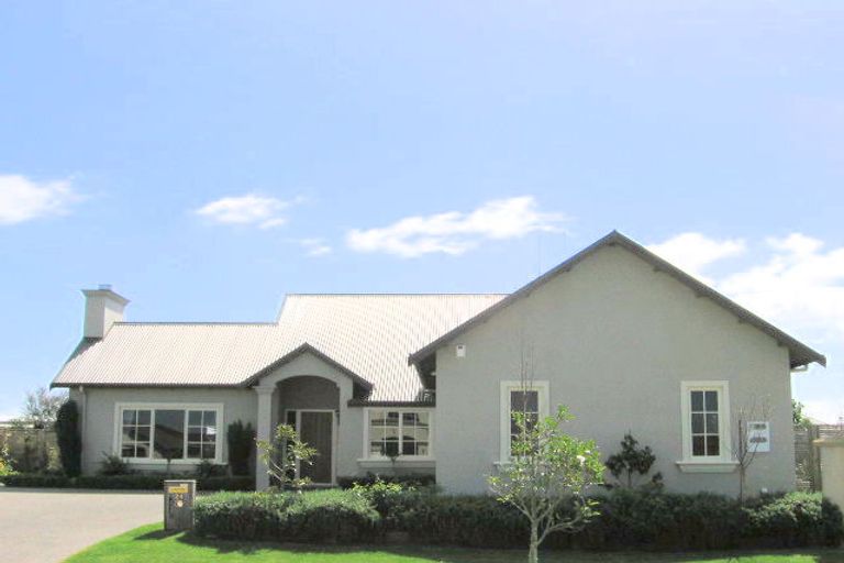 Photo of property in 24 Santa Cruz Drive, Papamoa Beach, Papamoa, 3118