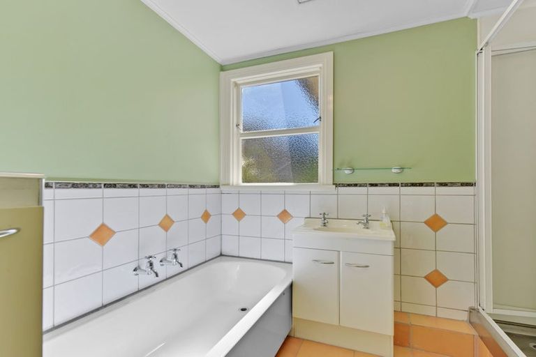 Photo of property in 27 Emano Street, Toi Toi, Nelson, 7010