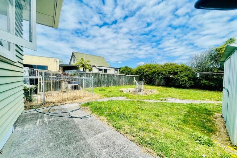 Photo of property in 28 Pembroke Street, Papatoetoe, Auckland, 2025