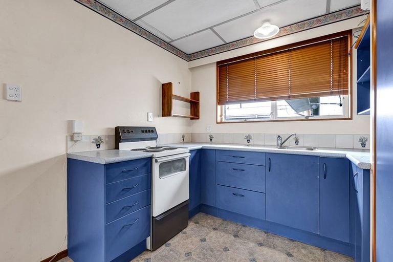 Photo of property in 1/2 Selwyn Street, Lower Vogeltown, New Plymouth, 4310