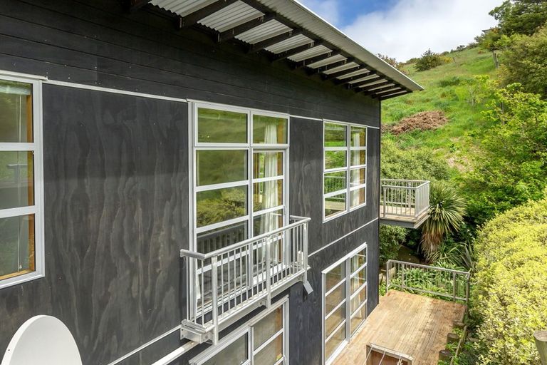 Photo of property in 19a Brenchley Road, Lyttelton, 8082