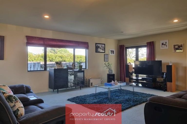 Photo of property in 36d Shelter Grove, Frankleigh Park, New Plymouth, 4310