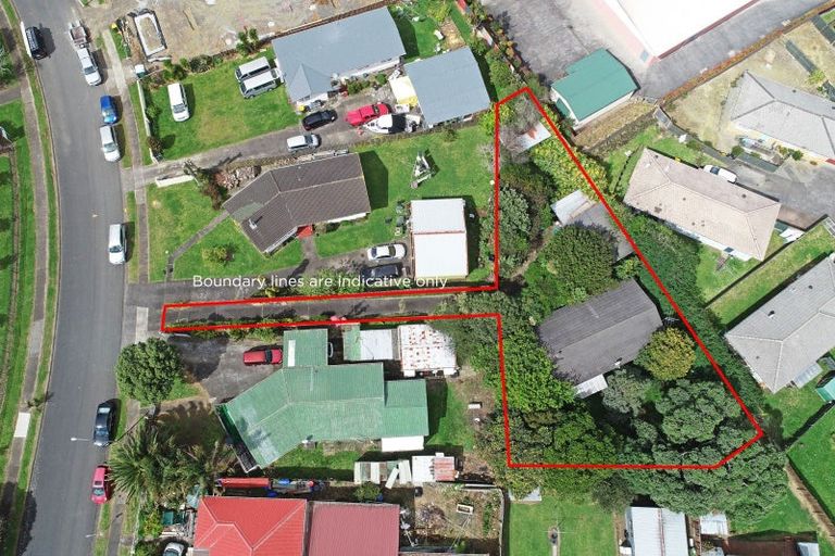 Photo of property in 44 Cape Road, Mangere, Auckland, 2022