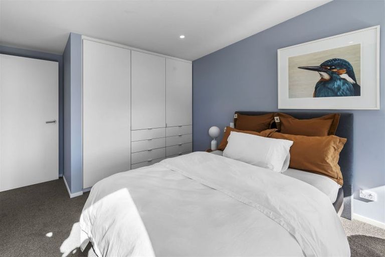 Photo of property in 9 Walnut Avenue, Strowan, Christchurch, 8052