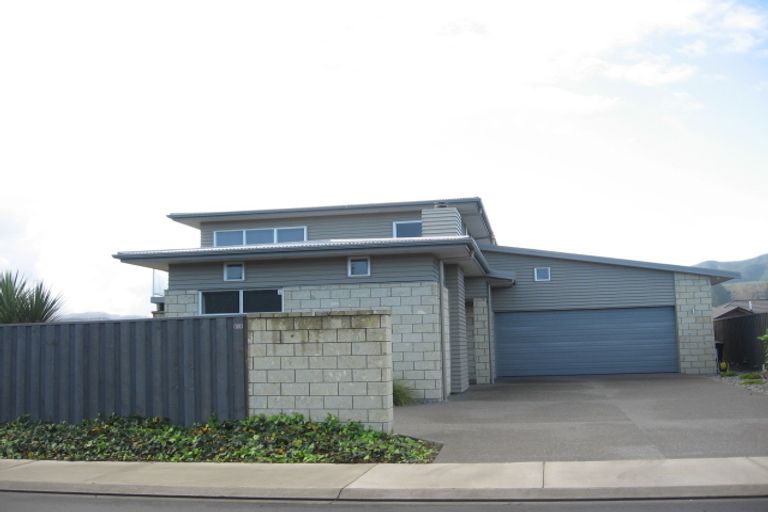 Photo of property in 59 Margaret Road, Raumati Beach, Paraparaumu, 5032