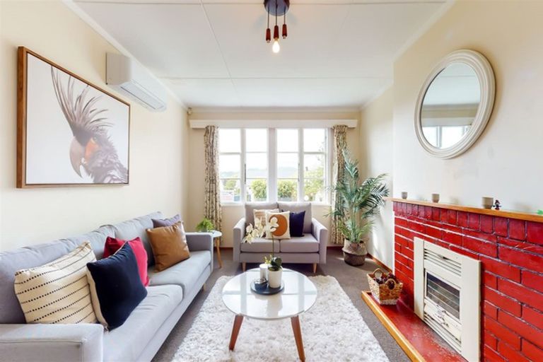 Photo of property in 15 Grierson Street, Naenae, Lower Hutt, 5011