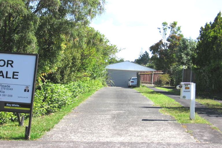 Photo of property in 44 Cockayne Crescent, Sunnynook, Auckland, 0620