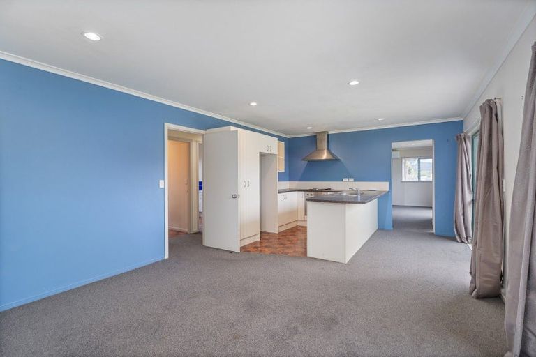 Photo of property in 40 Cholmondeley Crescent, Whitianga, 3510