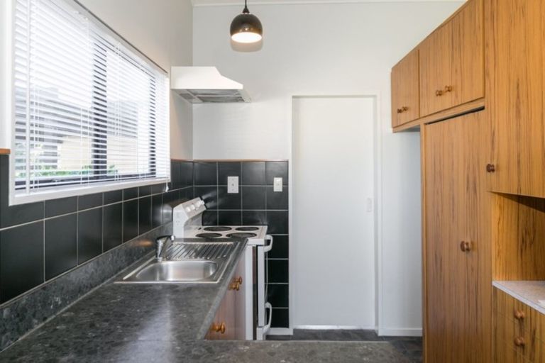 Photo of property in 1 Tait Drive, Pirimai, Napier, 4112