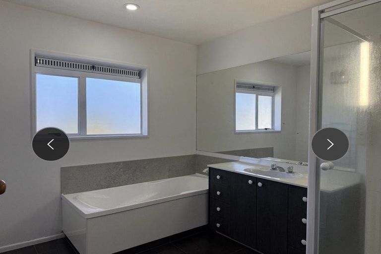 Photo of property in 18 Beauford Place, Parklands, Christchurch, 8083