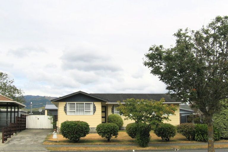 Photo of property in 177 California Drive, Totara Park, Upper Hutt, 5018