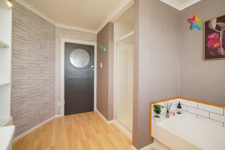 Photo of property in 77 Martin Street, Strathern, Invercargill, 9812