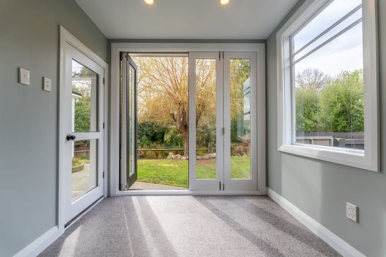 Photo of property in 31 Richard Pearse Drive, Temuka, 7920