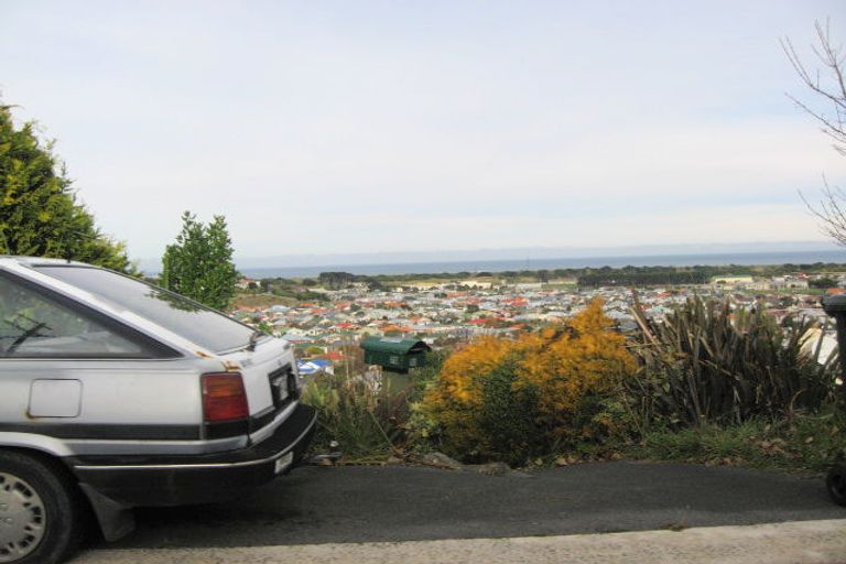 Photo of property in 70 Moana Crescent, Musselburgh, Dunedin, 9013