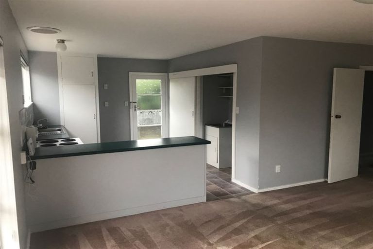 Photo of property in 2/166 Avonhead Road, Avonhead, Christchurch, 8042