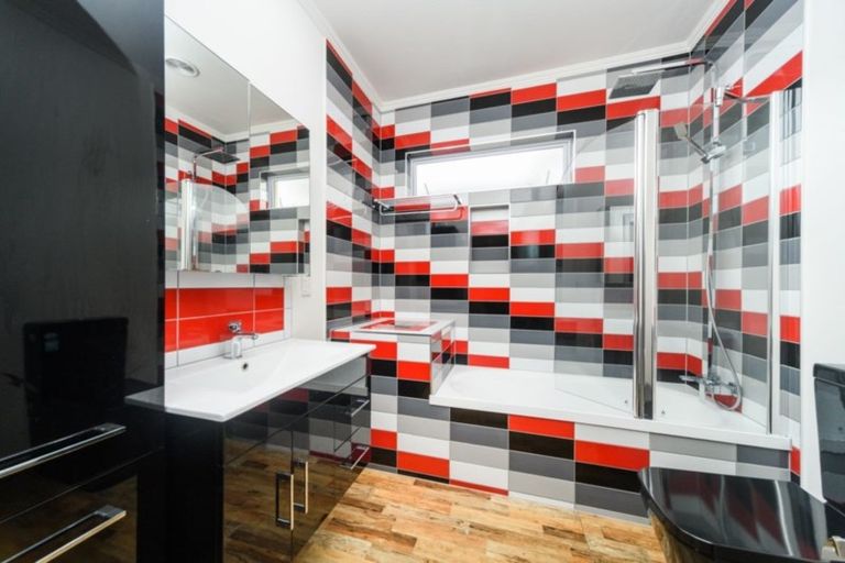 Photo of property in 923 Upper Main Street, Roslyn, Palmerston North, 4414