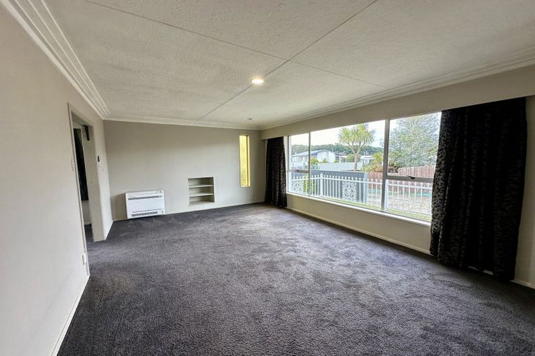 Photo of property in 38 Paisley Street, Kew, Invercargill, 9812