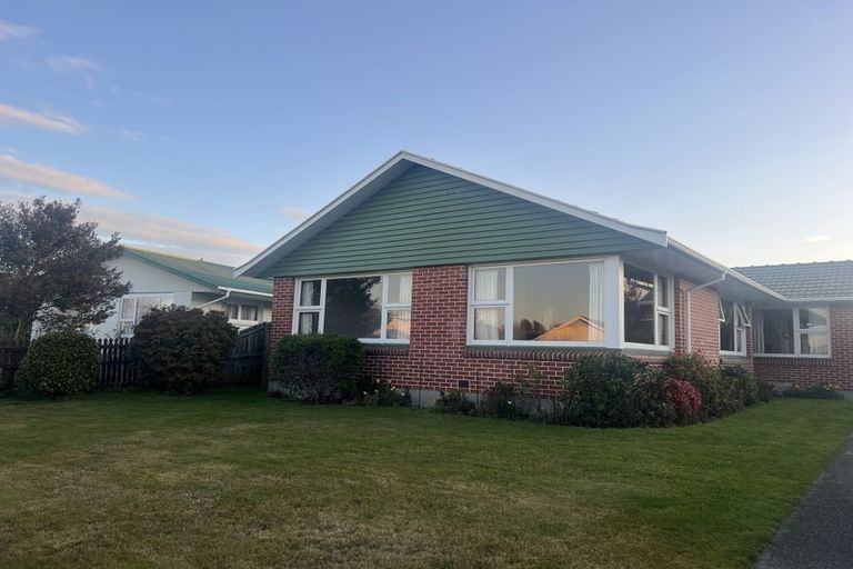 Photo of property in 43 Carruthers Street, Ilam, Christchurch, 8041