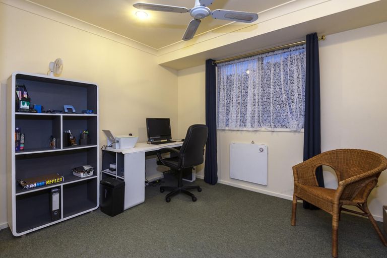 Photo of property in 3 Amarillo Place, Manurewa, Auckland, 2105